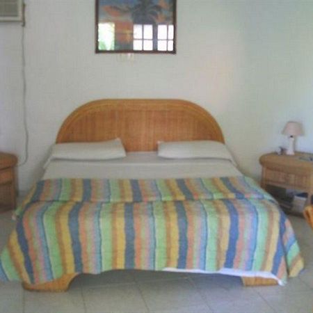 Miramar Village Playa El Agua 外观 照片